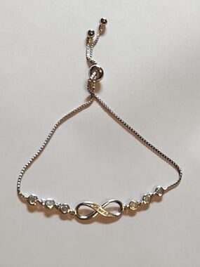 NWT Infinity Bracelet Adjustable Sterling Silver-Tone